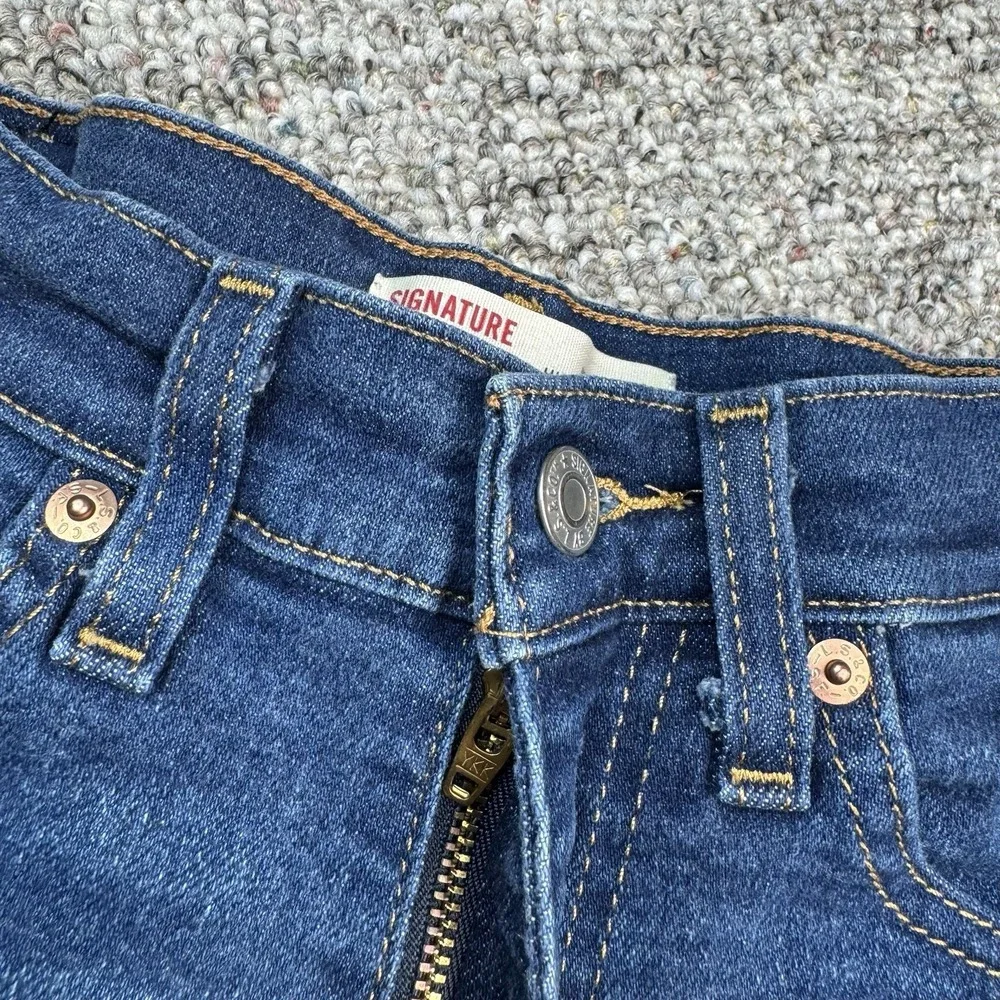 Levi's Shorts Womens 4 Fits 26x4.5 Cut Off Heritage High Rise Blue Denim